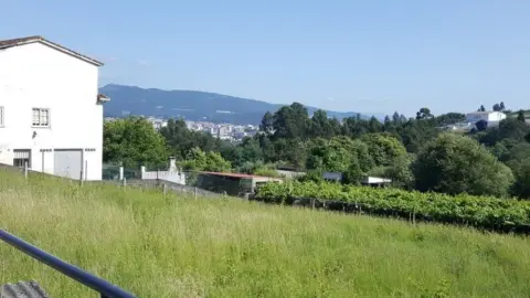 Terreno en calle Lugar Riveiro