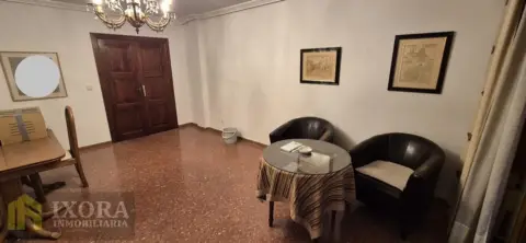 Piso en Paseo de la Virgen de Linarejos