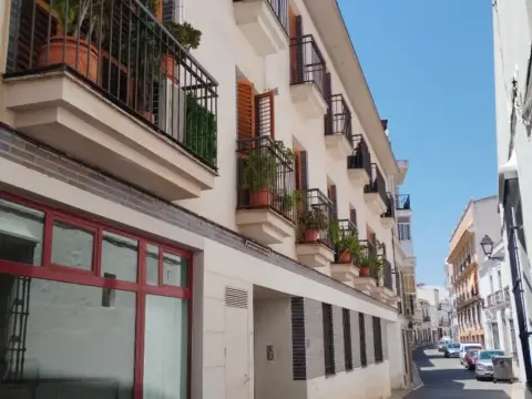 Piso en calle de los Granados