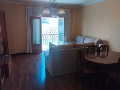 Piso en calle de los Granados