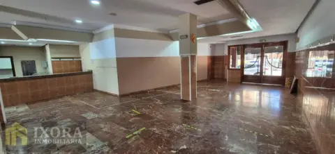 Local comercial en calle del Cid Campeador