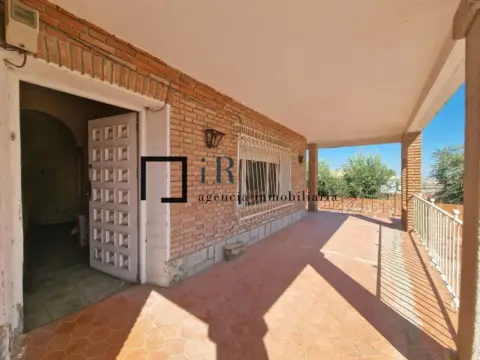 Chalet en Alameda de La Sagra