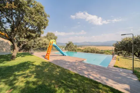 Chalet en Las Zorreras-Monte Encinar