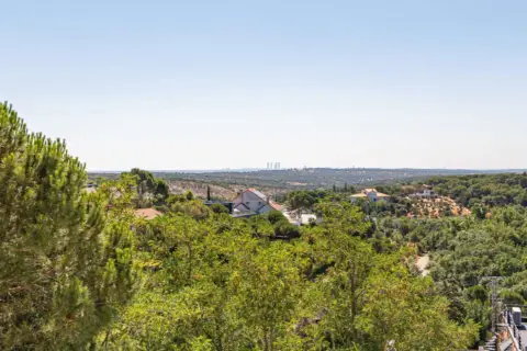 Casa pareada en calle de la Cumbre
