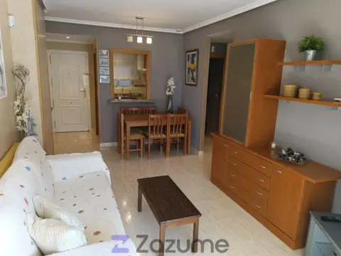 Piso en Avenida de la Central