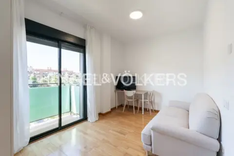 Apartamento en Avenida Constitución