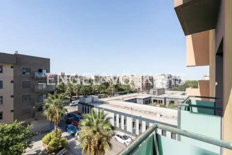 Apartamento en Avenida Constitución