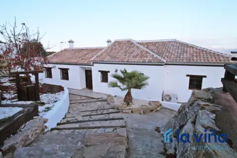 Casa en calle del Infante Don Fernando