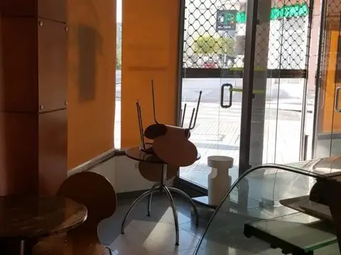 Local comercial en Avenida de Vigo, 44