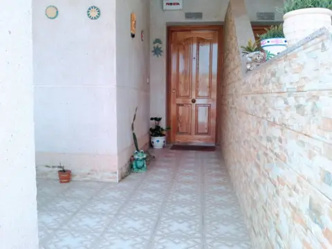 Chalet en Los Barreros-Cuatro Santos