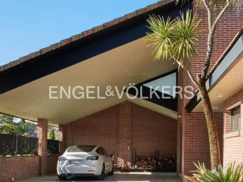 Casa en Zona calle La Canaleja