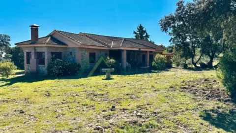 Casa rústica en Valdemorillo