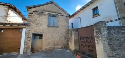 Casa adosada en Etxauri