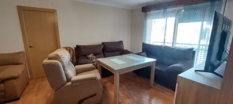 Piso en Plaza Virgen de Botoa