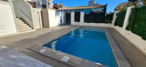 Estudio en calle del Historiador Coloma