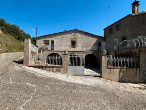 Casa rústica en Carrer La Creu, 20
