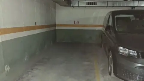 Garaje en Carrer Dos