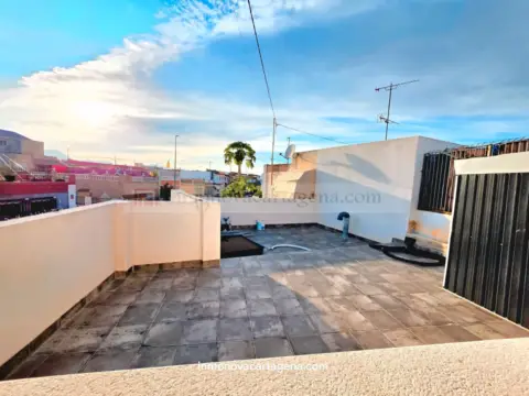 Chalet en calle de Salvador Albacete