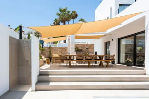 Chalet en calle de los Jazmines, 161