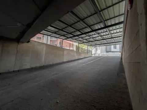 Garaje en Paseo de la Isla, 14