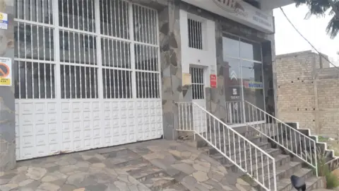 Local comercial en callejón Alférez Luis Hernández Beltrán de Lis