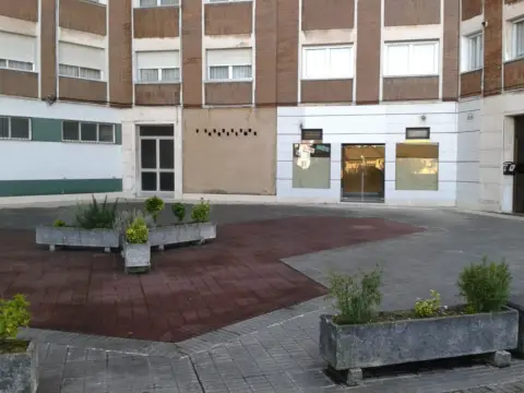 Local comercial en calle de José Fernández Ferrador, 2