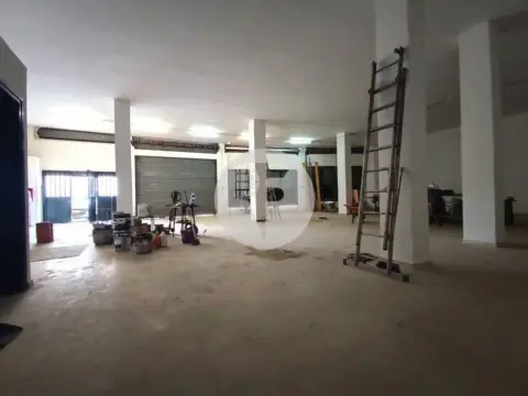 Local comercial en La Trinitat Vella