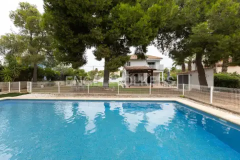Casa en Serra