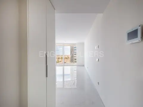 Piso en Avenida de las Cortes Valencianas