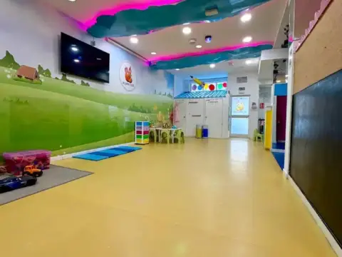 Local comercial en Los Boliches