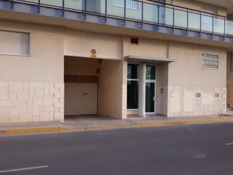 Garaje en calle d'Arago, 13
