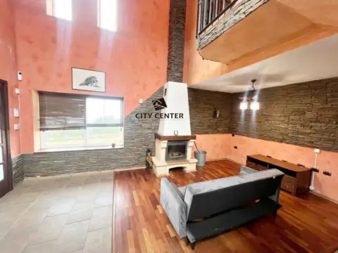 Chalet en La Esperanza