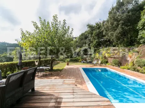 Casa en La Floresta-Les Planes