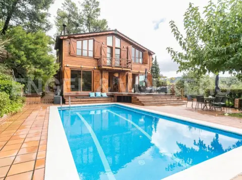 Casa en La Floresta-Les Planes