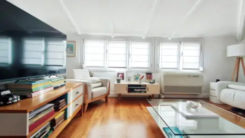 Ático en calle de Rentería