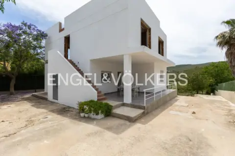 Casa en Turís