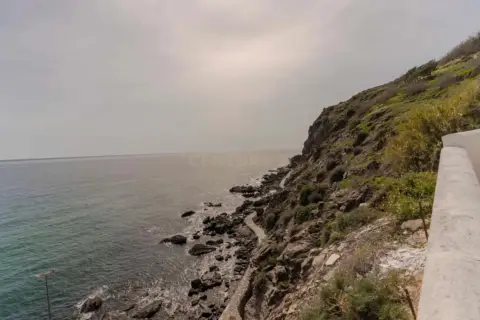 Casa en calle Real-Caleta