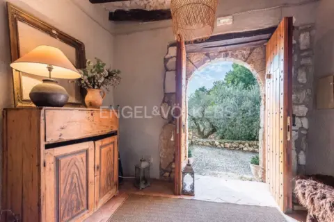 Casa rústica en Castellví de la Marca