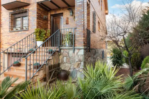 Chalet en calle Alcázar Segovia