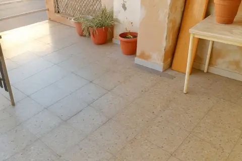 Casa en calle calle Ramón J Sender, nº 18