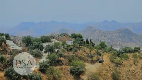 Casa en Almogía