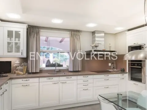 Casa en El Vedat-Santa Apol·lònia