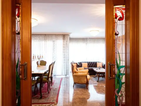 Apartamento en calle del Músico Maestro Sosa