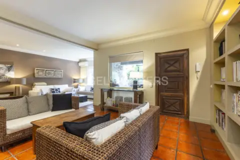 Casa en calle del Oeste