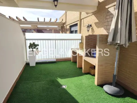 Dúplex en Carrer Mestre Serrano