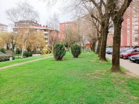 Piso en El Alisal-Cazoña