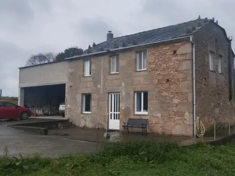 Casa en Viveiro (Casco Urbano)