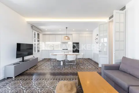 Piso en El Raval