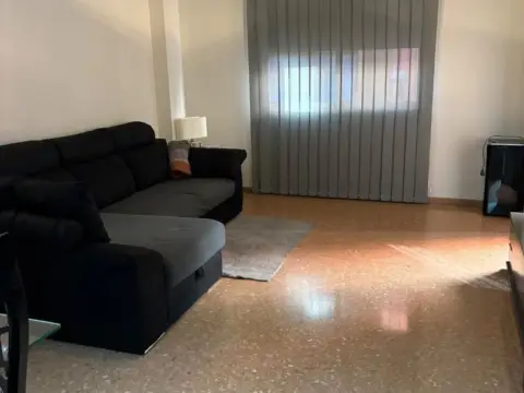 Piso en calle Carrer del Bisbe Irurita