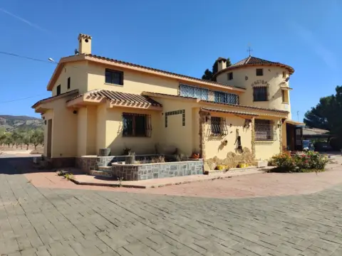 Chalet en Onil